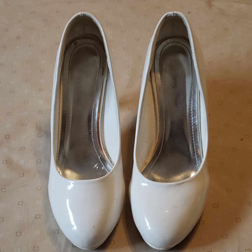 Women shoes